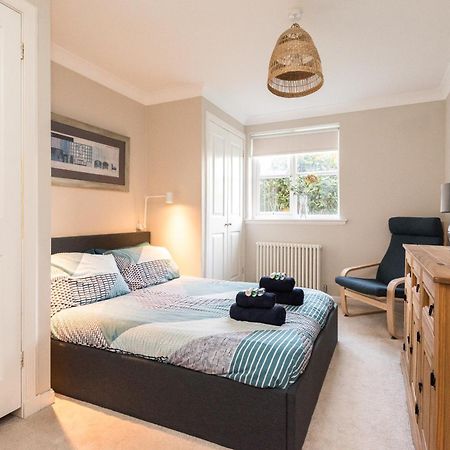 Cosy Roseburn Apartment, Edinburgh - 2 Bedrooms, Free Parking المظهر الخارجي الصورة