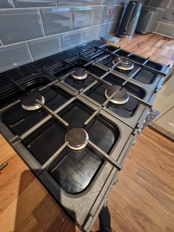 Cosy Roseburn Apartment, Edinburgh - 2 Bedrooms, Free Parking المظهر الخارجي الصورة