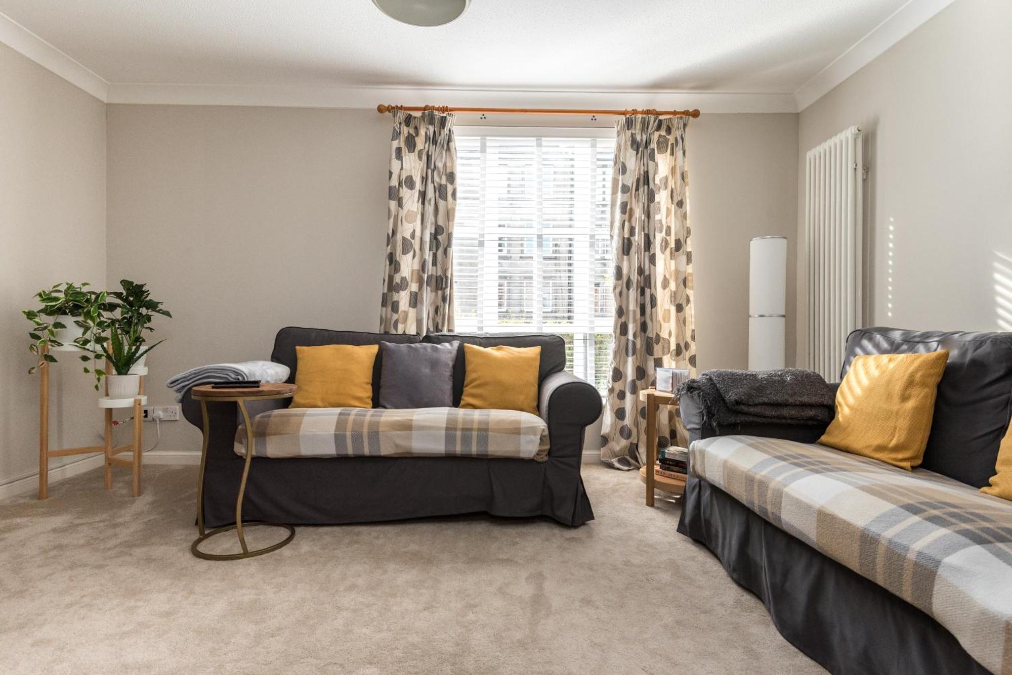 Roseburn Apartment, Edinburgh - 2 Bedrooms, Free Parking المظهر الخارجي الصورة