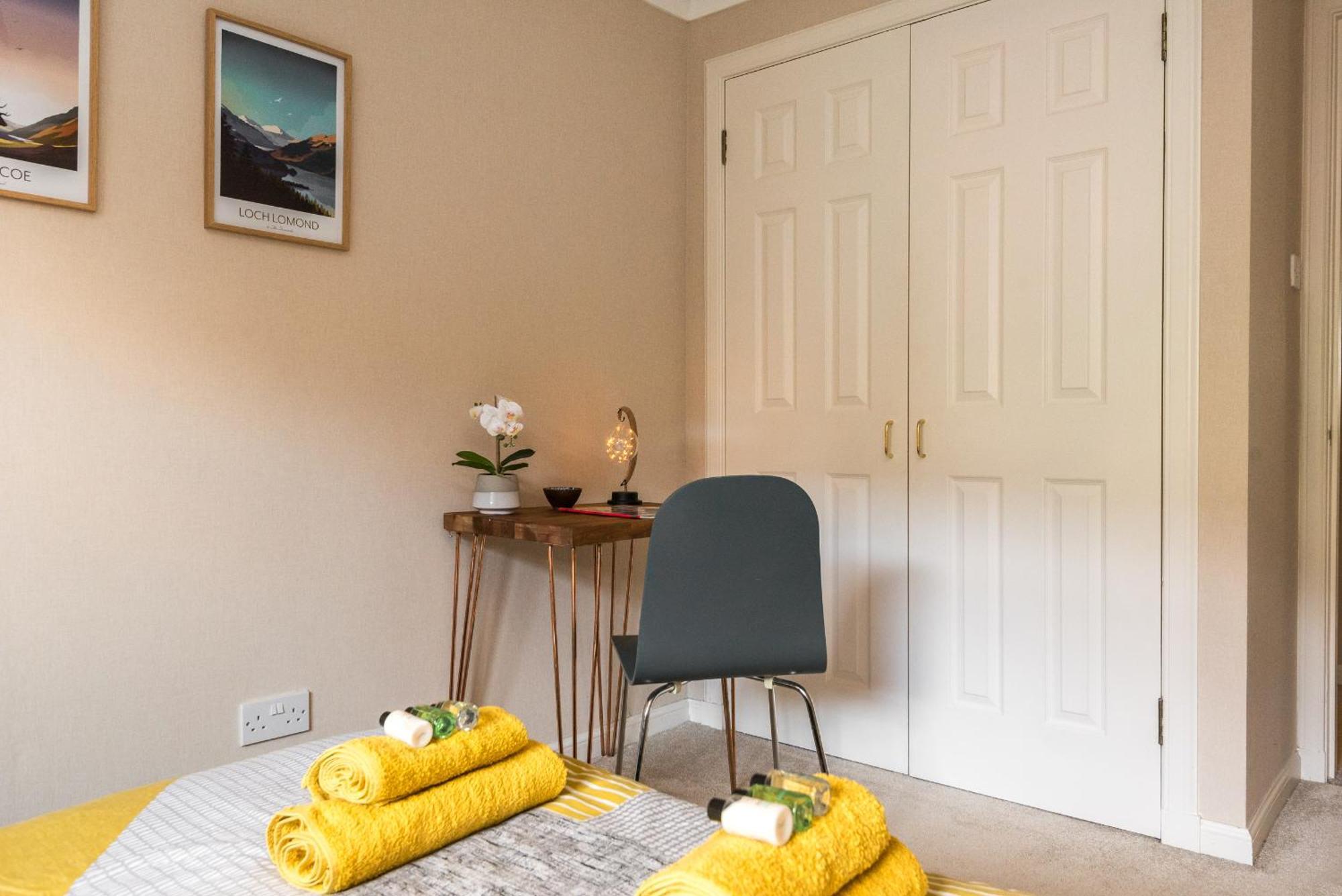 Roseburn Apartment, Edinburgh - 2 Bedrooms, Free Parking المظهر الخارجي الصورة