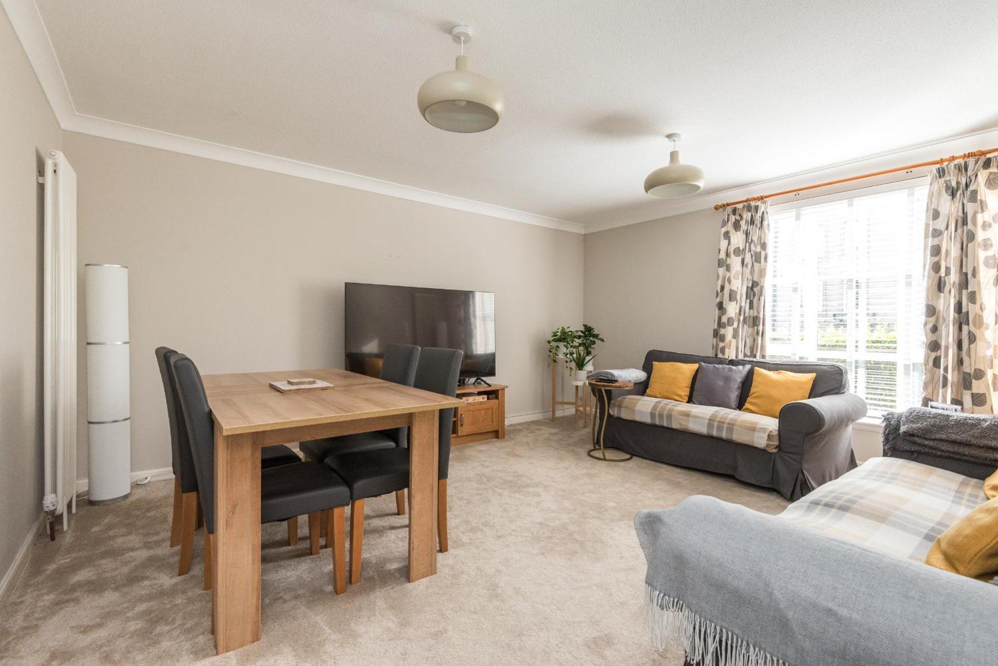 Cosy Roseburn Apartment, Edinburgh - 2 Bedrooms, Free Parking المظهر الخارجي الصورة